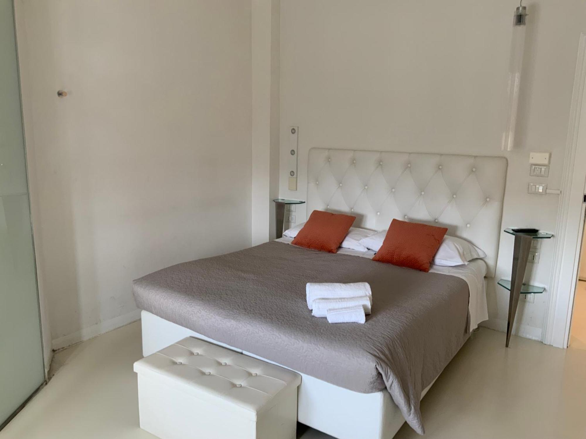 Domus Dotta Hotel Bologna Bagian luar foto