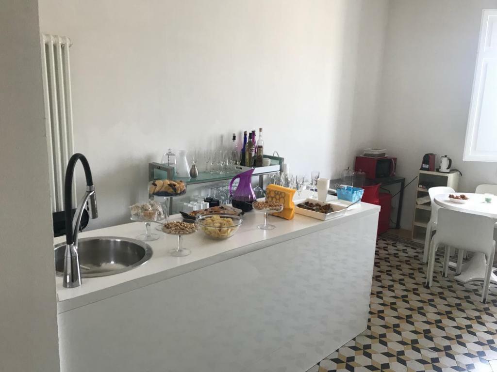 Domus Dotta Hotel Bologna Bagian luar foto